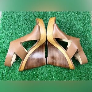 Michael‎ Kors women sandals size 7.5